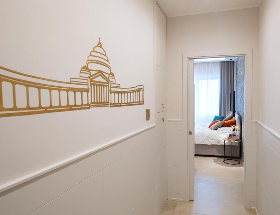 Napoli City Center - Appartamenti E Camere Luaran gambar